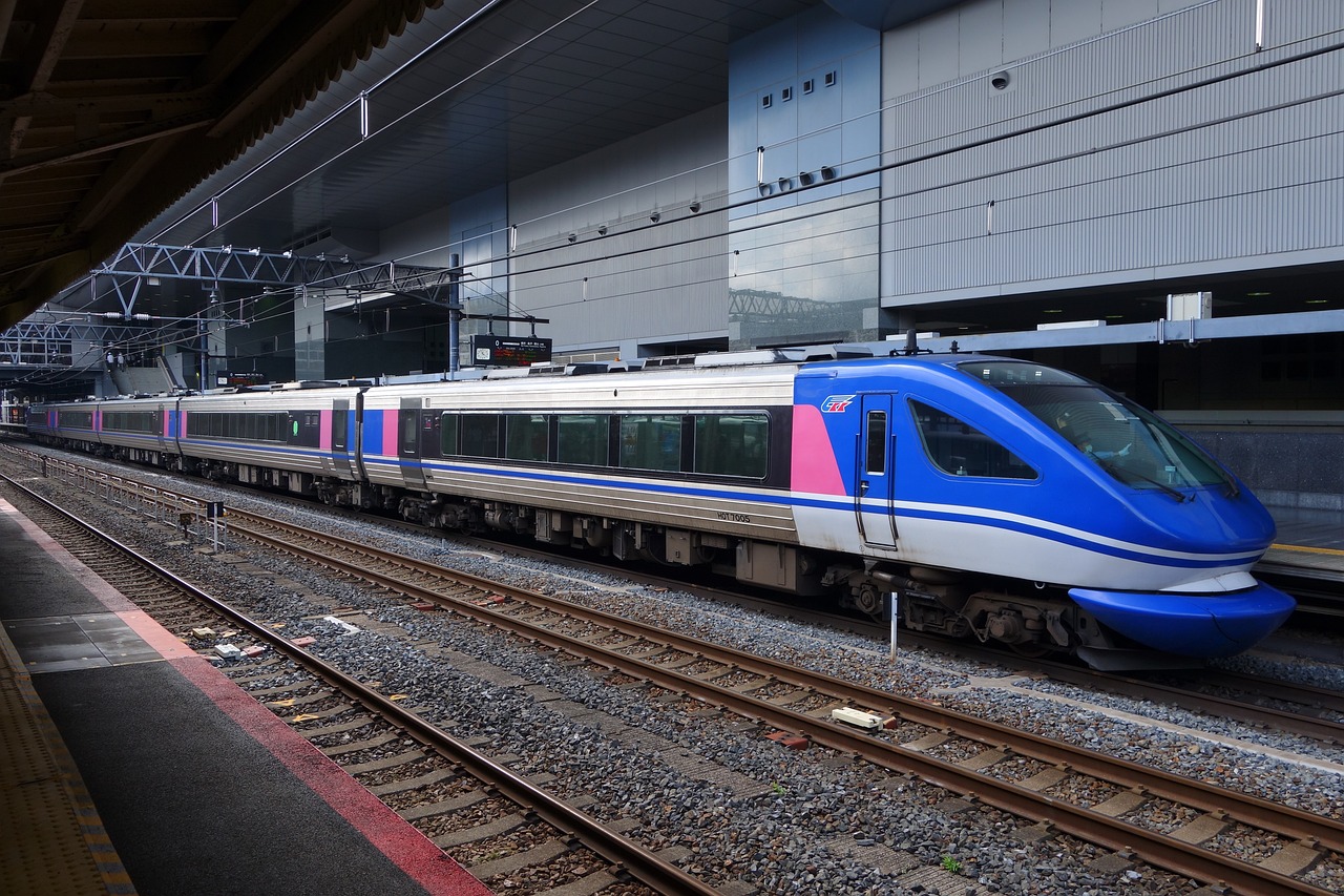 Greening Your Commuting: How Public Transport Helps Sustainability